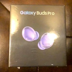 NIB** Samsung Galaxy Buds Pro